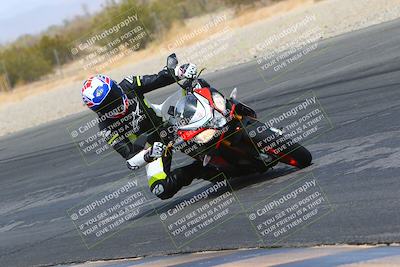 media/Apr-10-2022-SoCal Trackdays (Sun) [[f104b12566]]/Turn 3 Inside (1150am)/